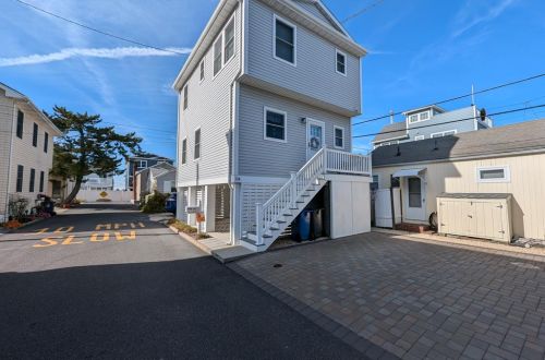 SO104 - 104 West Shore Way